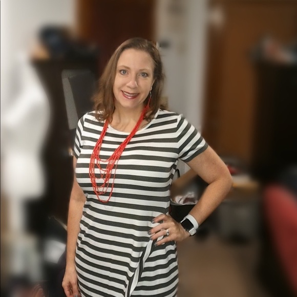 Meet the Posher - Picture 1 of 1